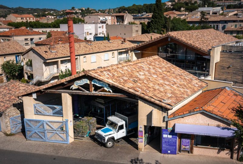 Distillerie Bleu Provence à Nyons - 0